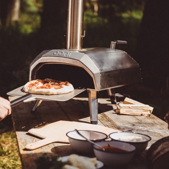 Ooni Karu 12 Multi-Fuel Pizza Oven