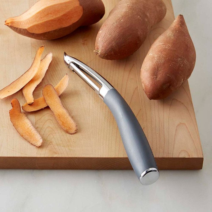 Trudeau Swivel Blade Vegetable Peeler – Ergonomic Grip, Integrated Eye Remover, Paprika Color - View #2