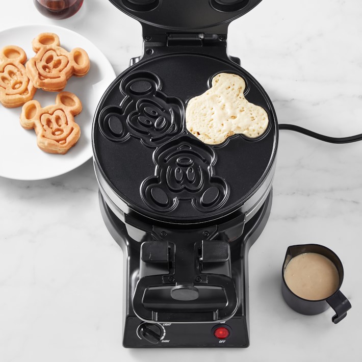 キッチン家電 Disney Mickey Double Flip Waffle Maker Disney Mickey Mouse Double Flip Waffle Maker | Williams Sonoma