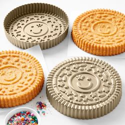 Flour Shop x Williams Sonoma Cake Sandwich Pan, 9"