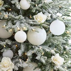 Jeff Leatham x Williams Sonoma Cream Ornaments, Set of 4