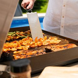 Blackstone Select 28" Gas Griddle with Cabinet