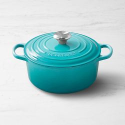 Le Creuset Signature Enameled Cast Iron Round Dutch Oven, 4 1/2-Qt., Caribbean