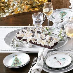 Leaf Garland Embroidered Table Runner