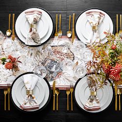 Plymouth Turkey Table Runner