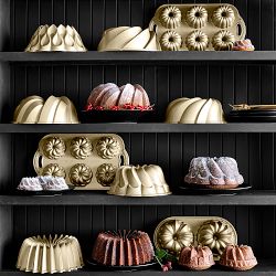Nordic Ware Nonstick Cast Aluminum Pirouette Bundt® Pan