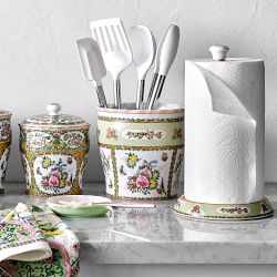 Famille Rose Porcelain Paper Towel Holder