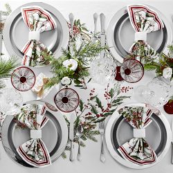 Woodland Berry Tablecloth