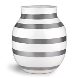 Omaggio Porcelain Vase