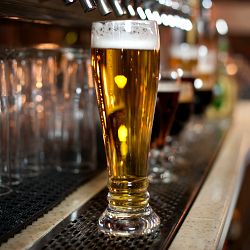 Beer Essentials Wheat Beer Glasses, Set of 6