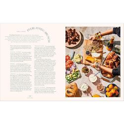 Erin Lichy: She's a Host: An Unbuttoned Cookbook for Elegant Entertaining