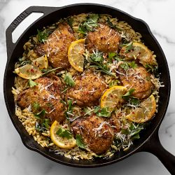 Lodge Seasoned Cast Iron Dragon Skillet, 10"