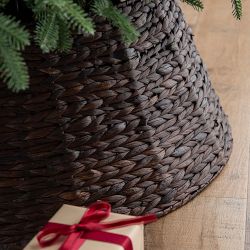 Balsam Hill Woven Tree Collar