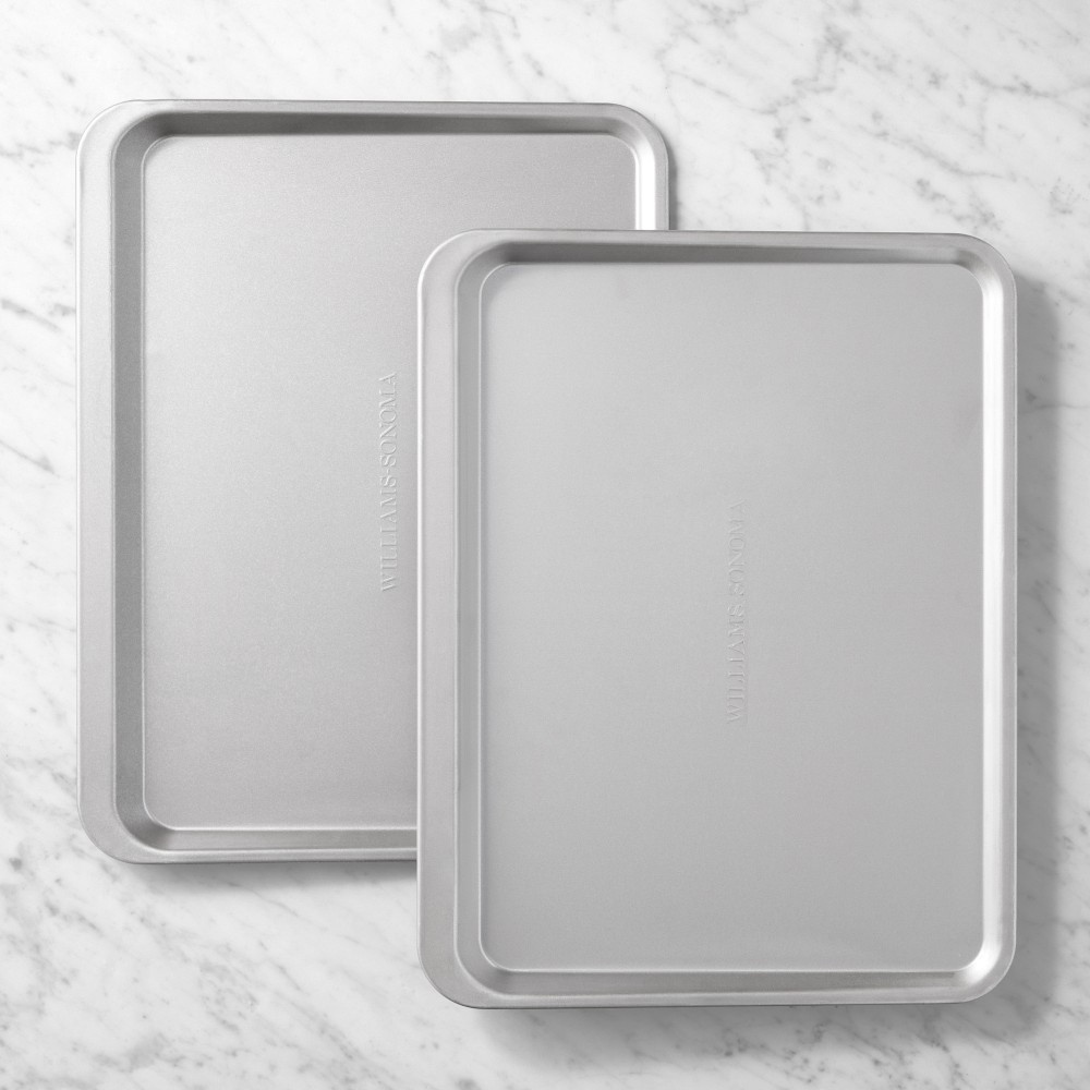 Williams Sonoma Traditionaltouch™ Non Corrugated Cookie Sheet Pan - Set of 2