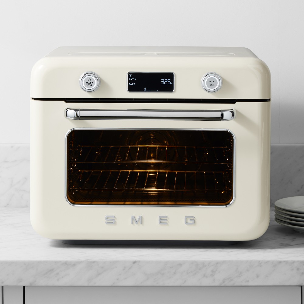 SMEG Countertop Air Fry Oven With Steam - Cream