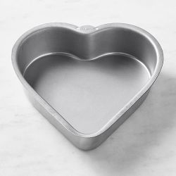 USA Pan Nonstick Heart Cake Pan