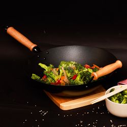 Joyce Chen Professional Series Carbon Steel Nonstick 10-Piece Wok Set with Lid and Maple Handles