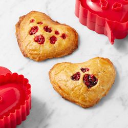 Williams Sonoma Heart Hand Pie Molds, Set of 2