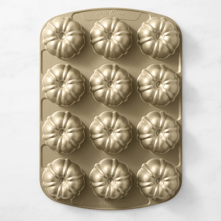 nordic-ware-nonstick-cast-
