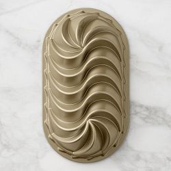 Nordic Ware Nonstick Cast Aluminum Heritage Loaf Pan