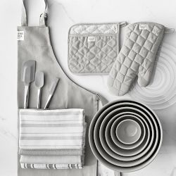 Williams Sonoma Solid Oven Mitt