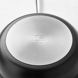 All-Clad NS Pro™ Nonstick Essential Pan