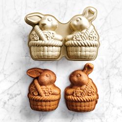 Nordic Ware Easter Bunny in Basket Cake Pan
