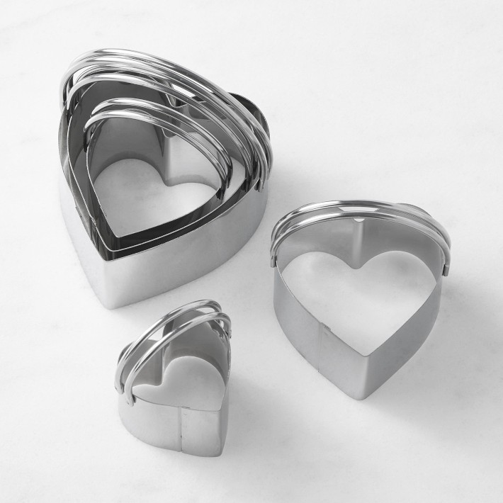 Stainless-Steel Heart Biscuit 5-Piece Cookie Cutter Set | Williams