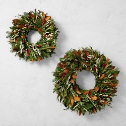 Jeff Leatham x Williams Sonoma Parisian Christmas Live Wreath &amp; Garland