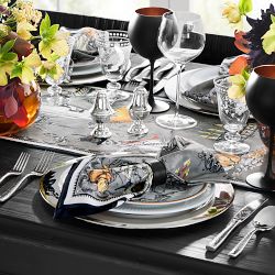 Haunted Hosts Table Runner