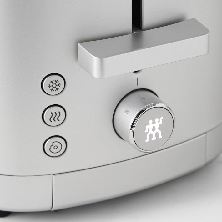 Zwilling Toaster 無煙ロースター シルバー 二重トースター Zwilling Enfinigy Silver 2-Slice Toaster + Reviews | Crate & Barrel