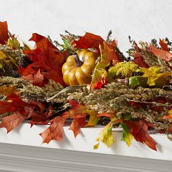 Pumpkin &amp; Fall Leaves Live Wreath