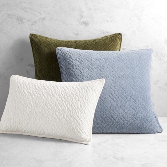 Heritage Lattice Velvet Pillow Cover