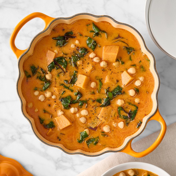 Le Creuset 4-Qt Pumpkin Cocotte Enameled Cast Iron | Williams Sonoma