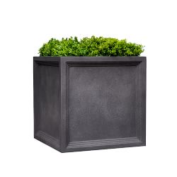 Sandhurst Planter