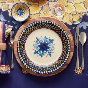 Sicily Dinner Plates - Blue Rim | Williams Sonoma