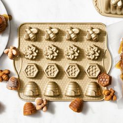 Nordic Ware Nonstick Cast Aluminum Bee Bitelets Pan