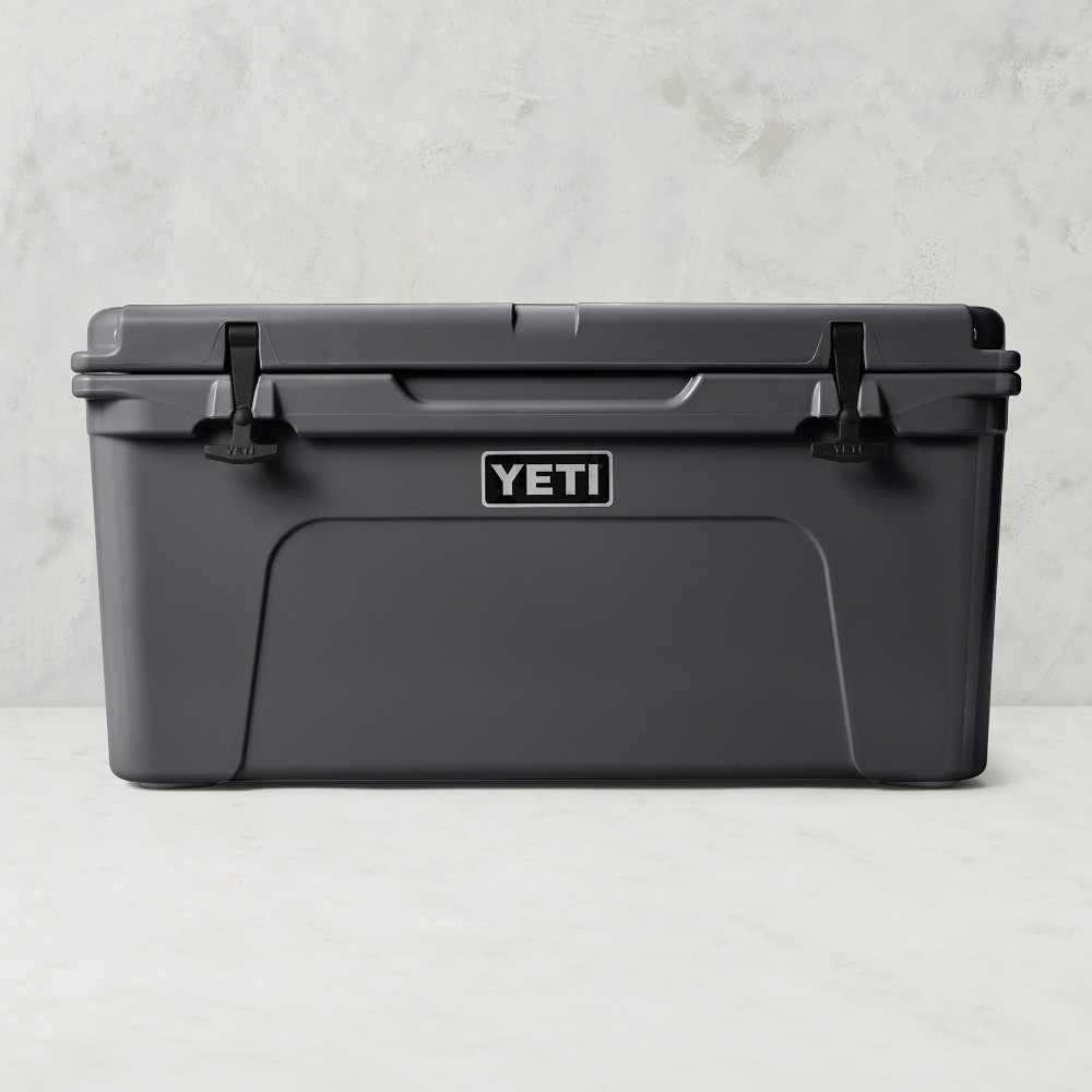 YETI Tundra Cooler - Charcoal