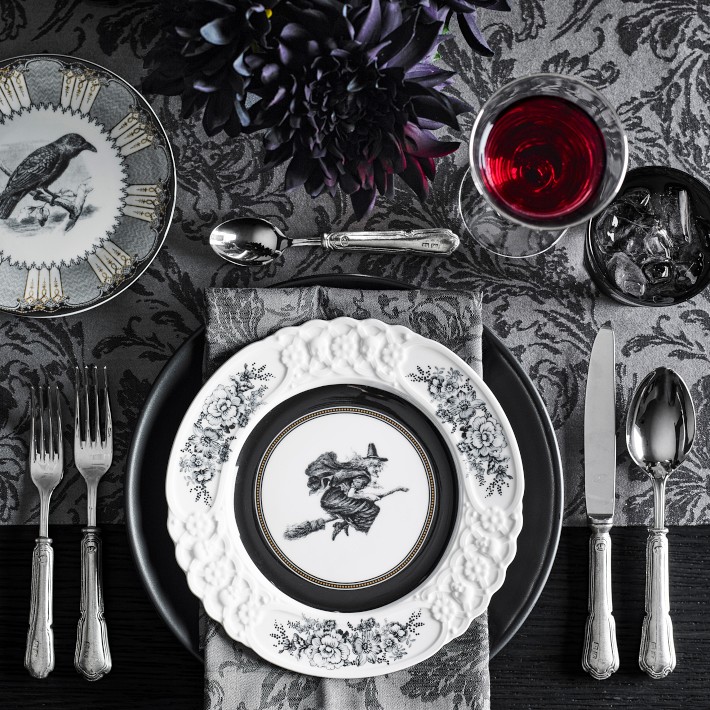 Willams Sonoma ランチョンマットセット ビンテージ Damask Table Runner, Charcoal Cotton | Williams Sonoma