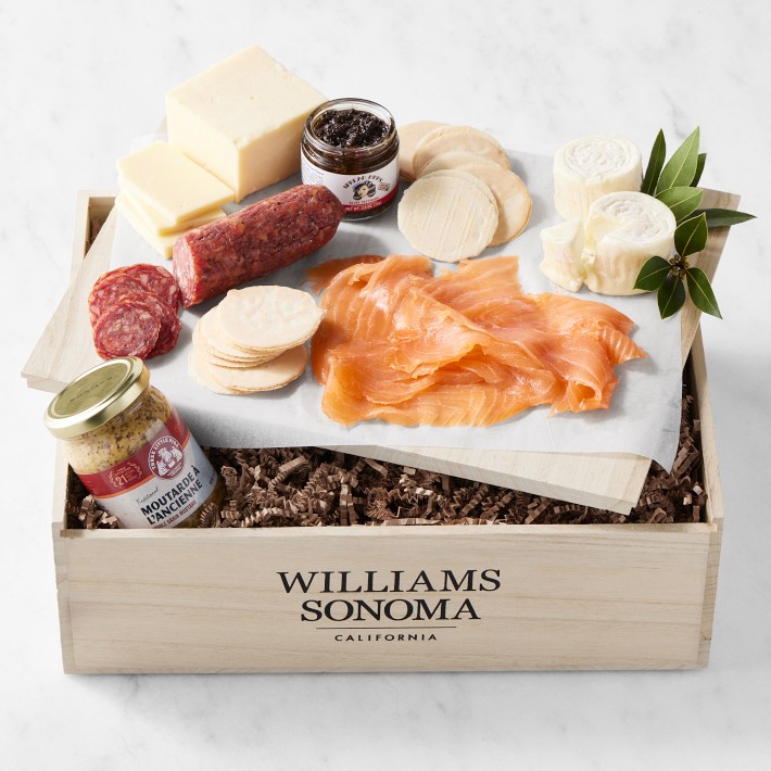 Williams Sonoma Cheese & Savory Gift Crate