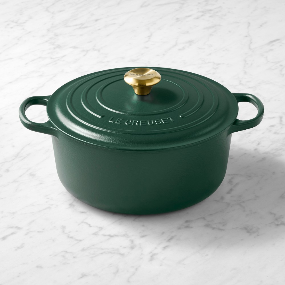 Le Creuset Signature Enameled Cast Iron Round Dutch Oven