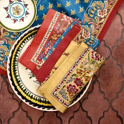Tarascon Table Runner