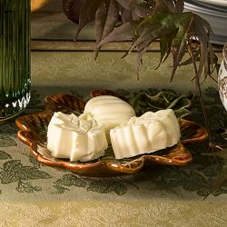 Foliage Jacquard Table Runner