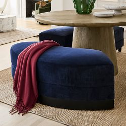 Radius Round Dining Table (60")