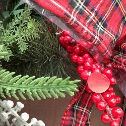 OPEN BOX: Tartan Wreath