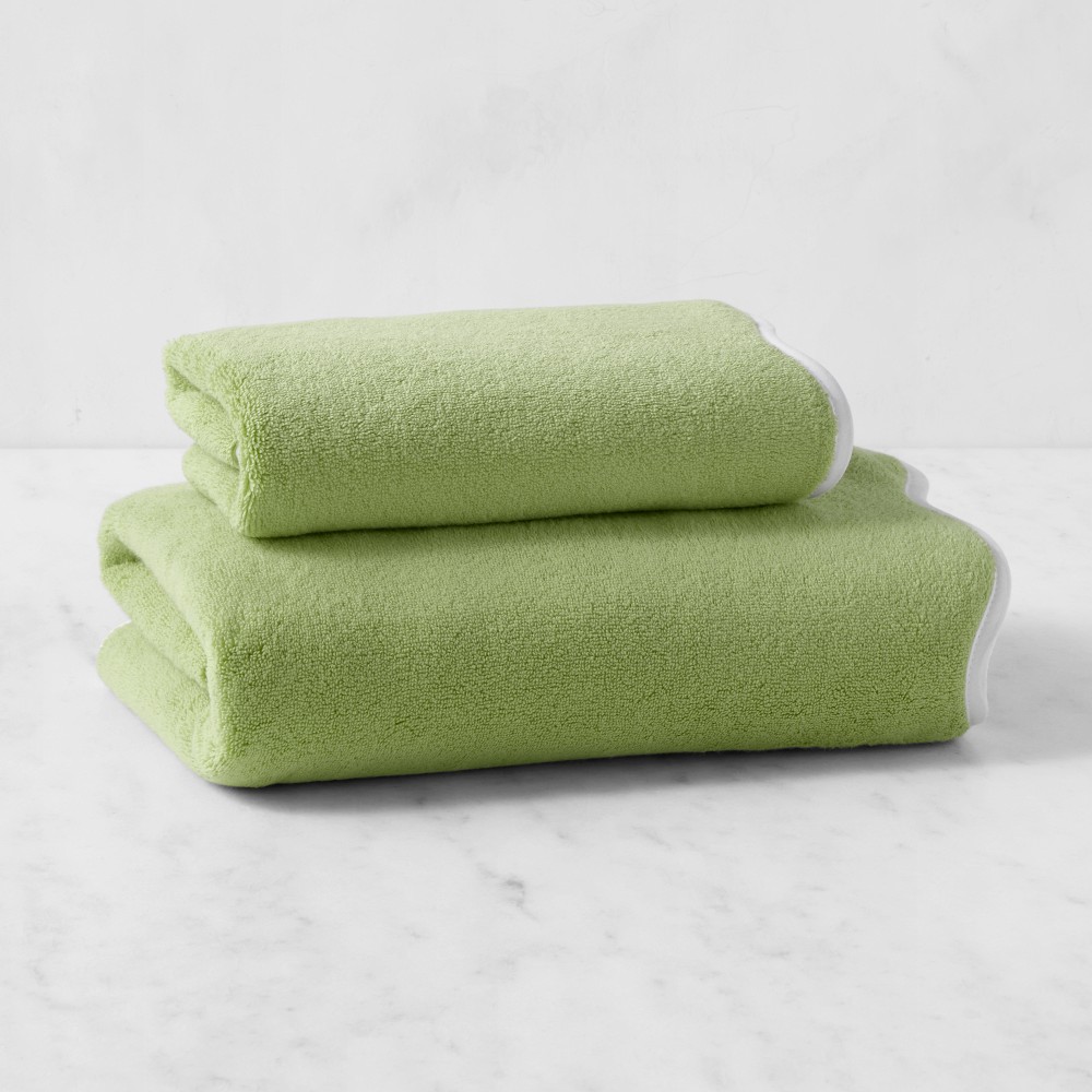 AERIN x Williams Sonoma Home Scallop Hand Towel - Tarragon