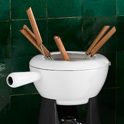 Le Creuset Enameled Cast Iron Fondue Pot, 2 1/2-Qt.