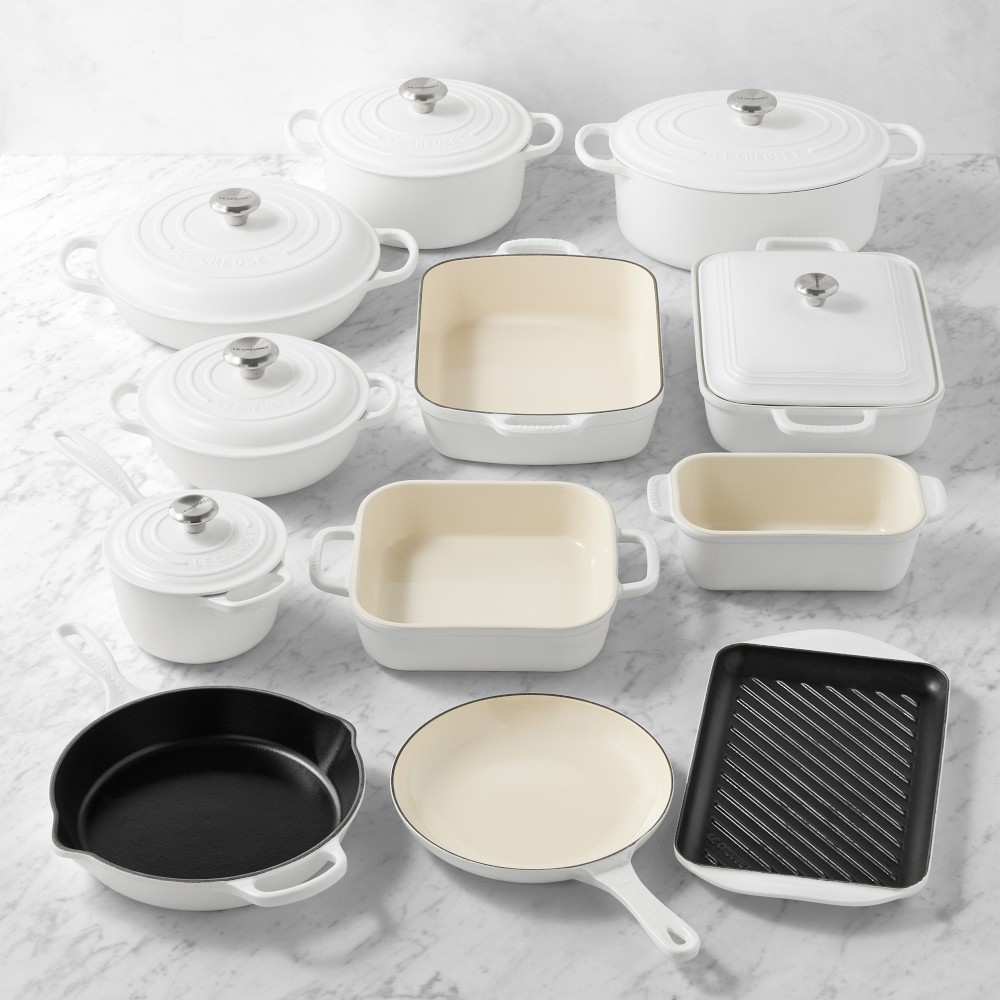 Le Creuset Signature Mixed Material 18-Piece Cookware & Bakeware Set - Matte White