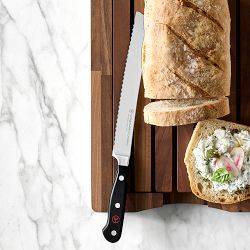 WÜSTHOF Classic Double-Serrated Bread Knife, 9"