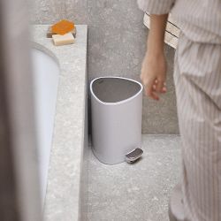 Joseph Joseph Easy Store 5-liter Pedal Pin with Liner Storage - White